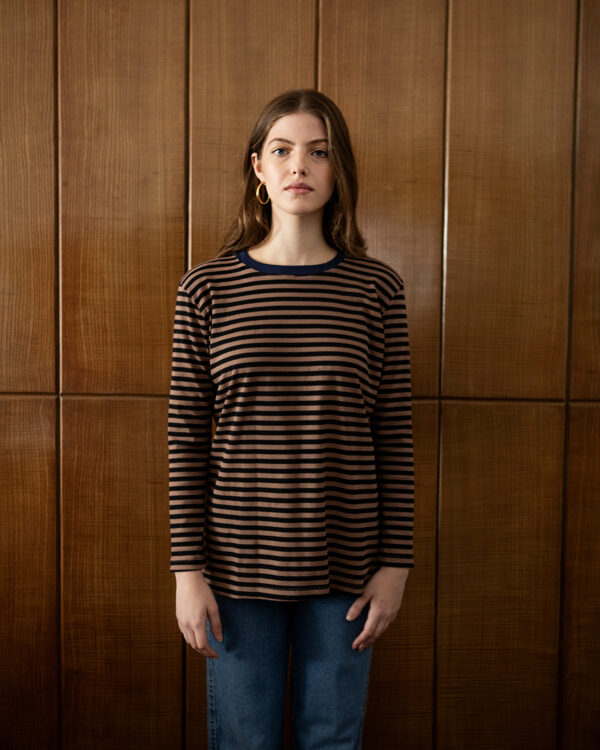 חולצת לורי פסים חום/שחור