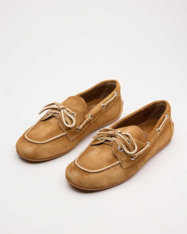 נעלי מוקסין זמש Boast Camel